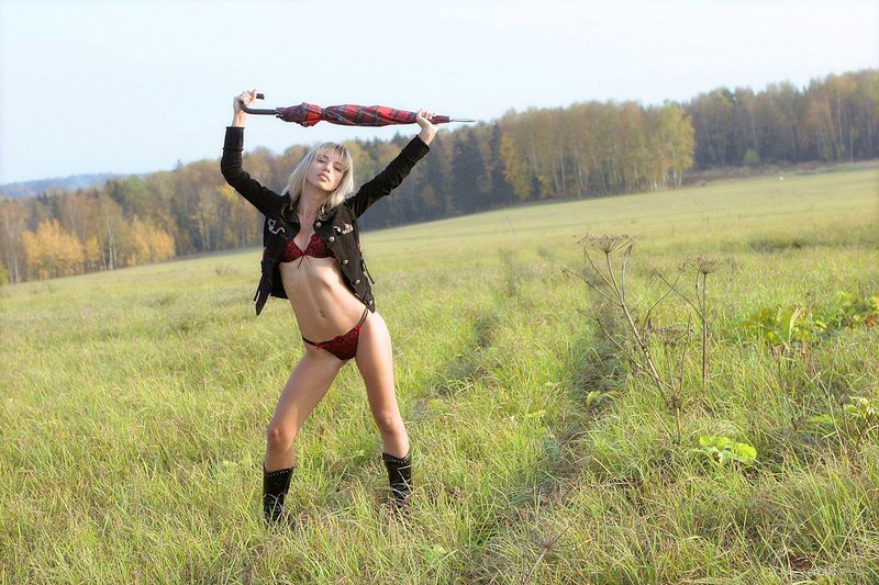 Любовь, 21 год, 4 размер груди